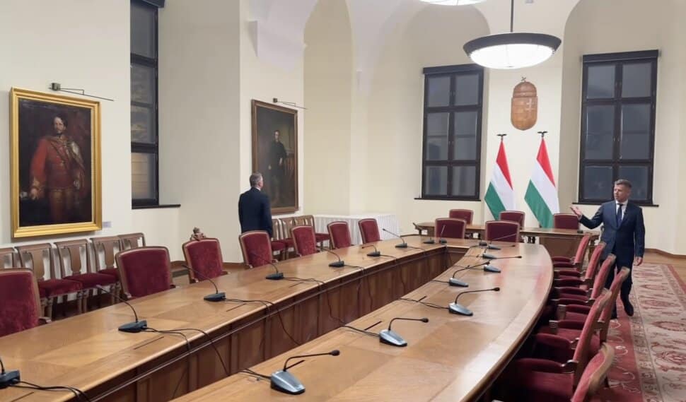 magyar peter karmelita fotok