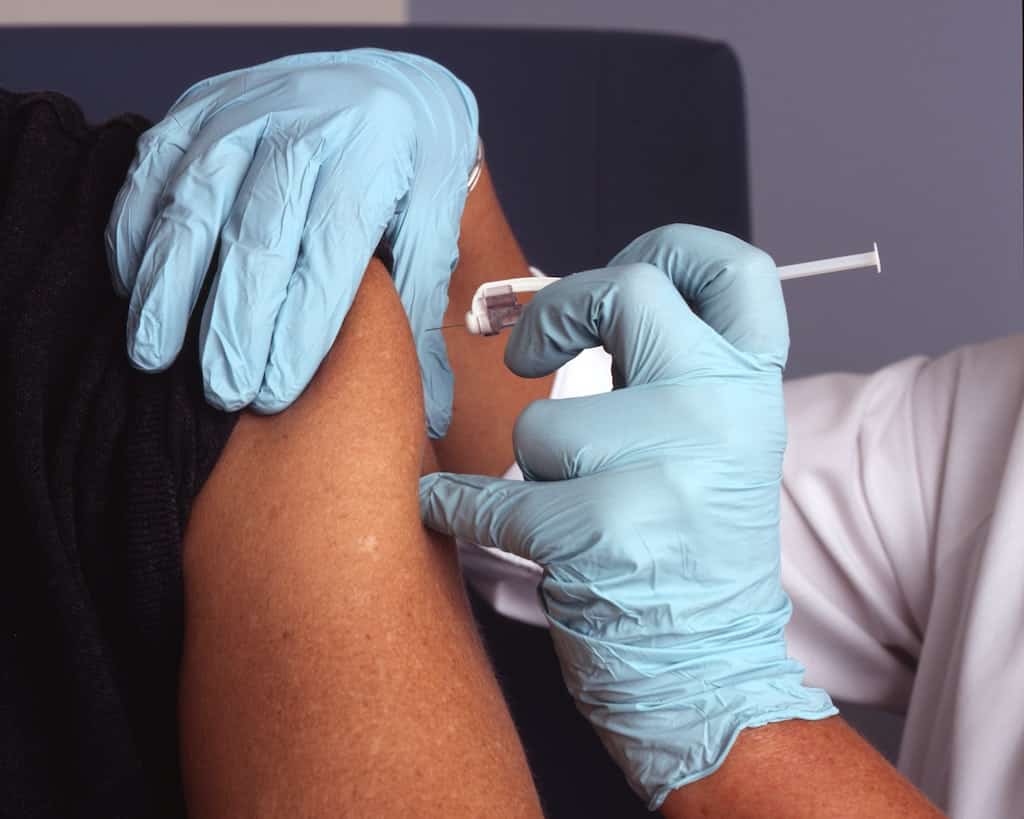 koronavirus oltas mellekhatasa vakcina janssen szlovenia