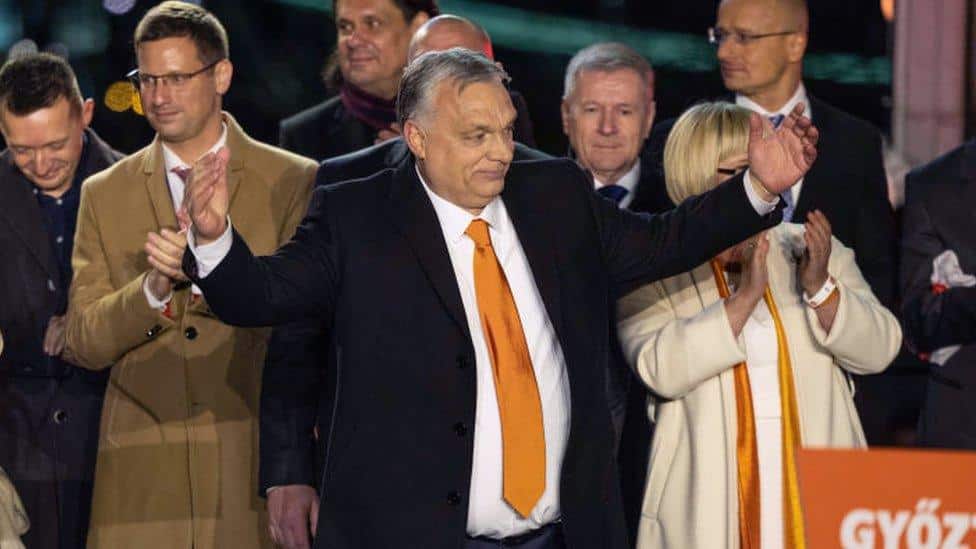 orban viktor alkotmanyossag alkotmanyozas