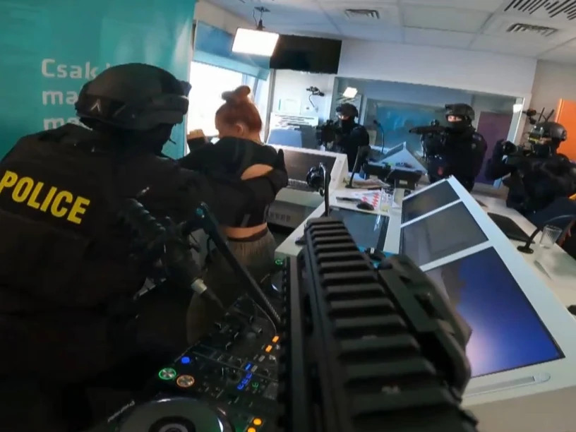 dj-yamina-radio-1-most-wanted-a-hajsza