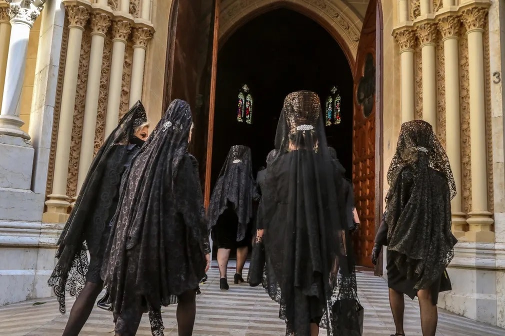 semana santa, mantilla, husveti unnepek, lorenzo carneo, nap fotoja