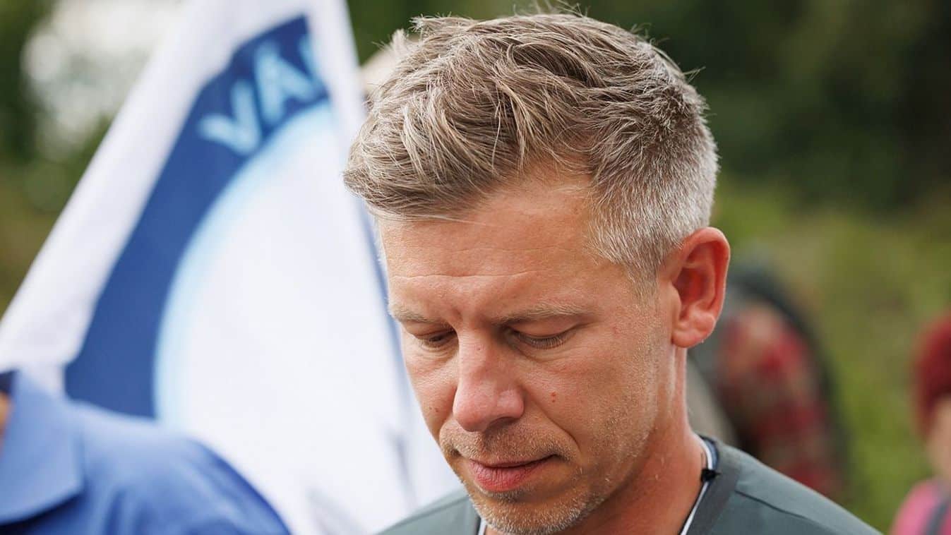 magyar peter tisza part tisza-szigetek megszunes