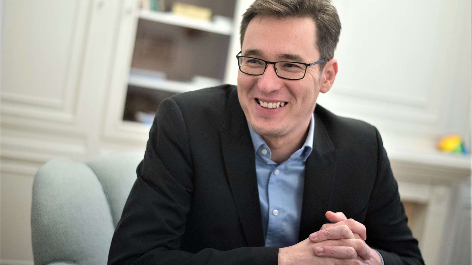 karacsony gergely felesege foto