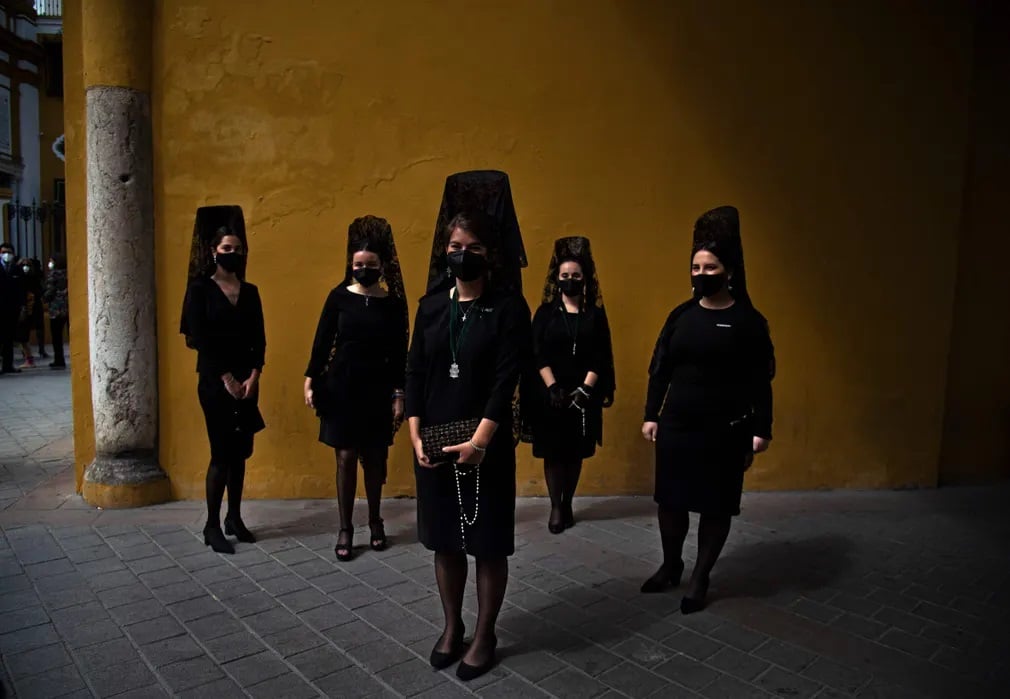 semana santa, mantilla, husveti unnepek, Cristina Quicler, nap fotoja
