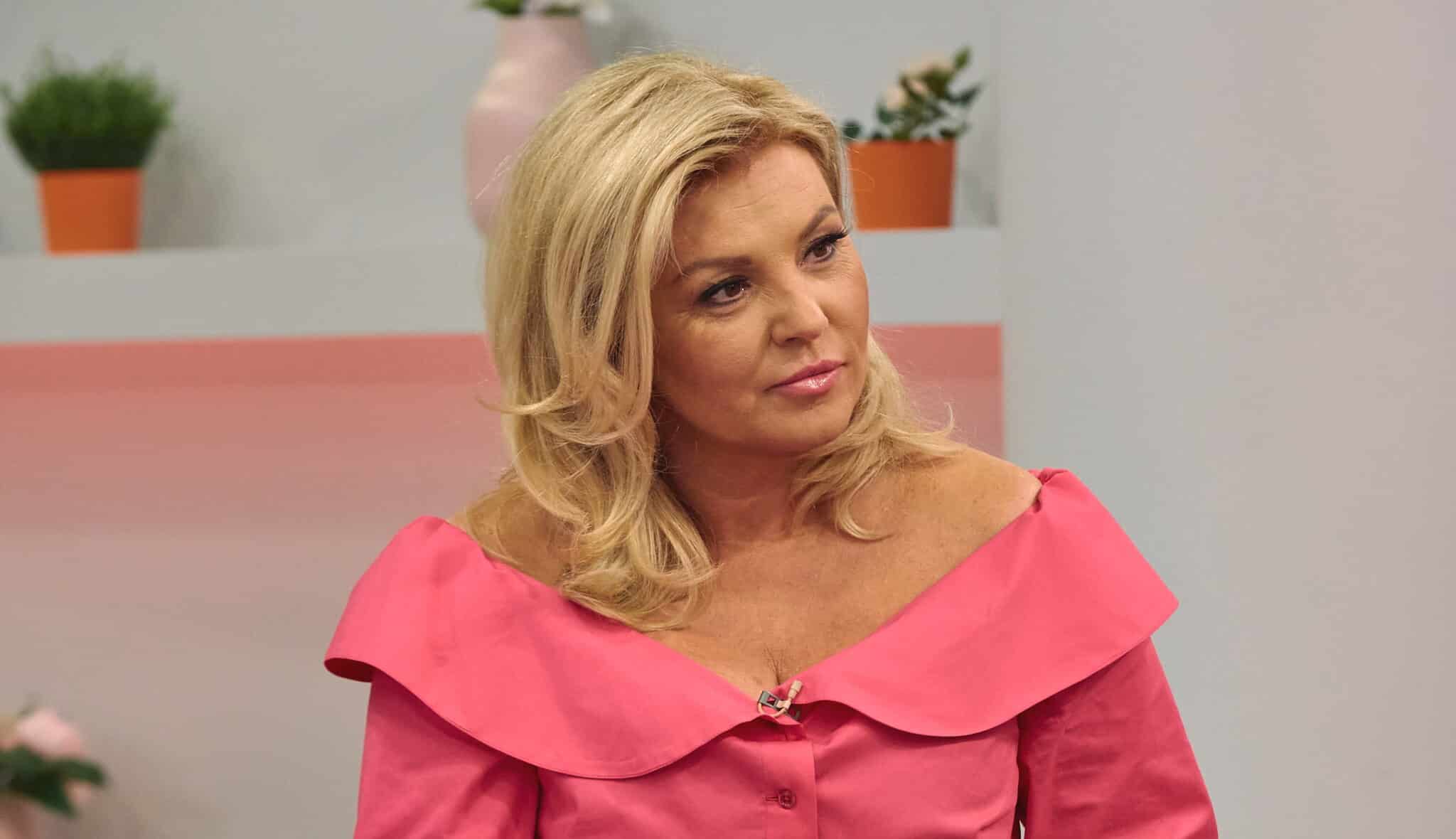 liptai claudia varkonyi andrea baratsag szakitas