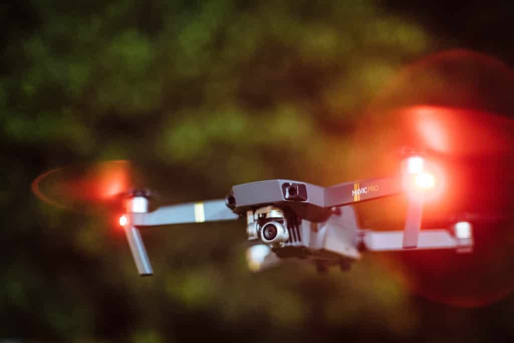 forradalmi-felfedezes-technologia-dron-eletmentes-defibrillator