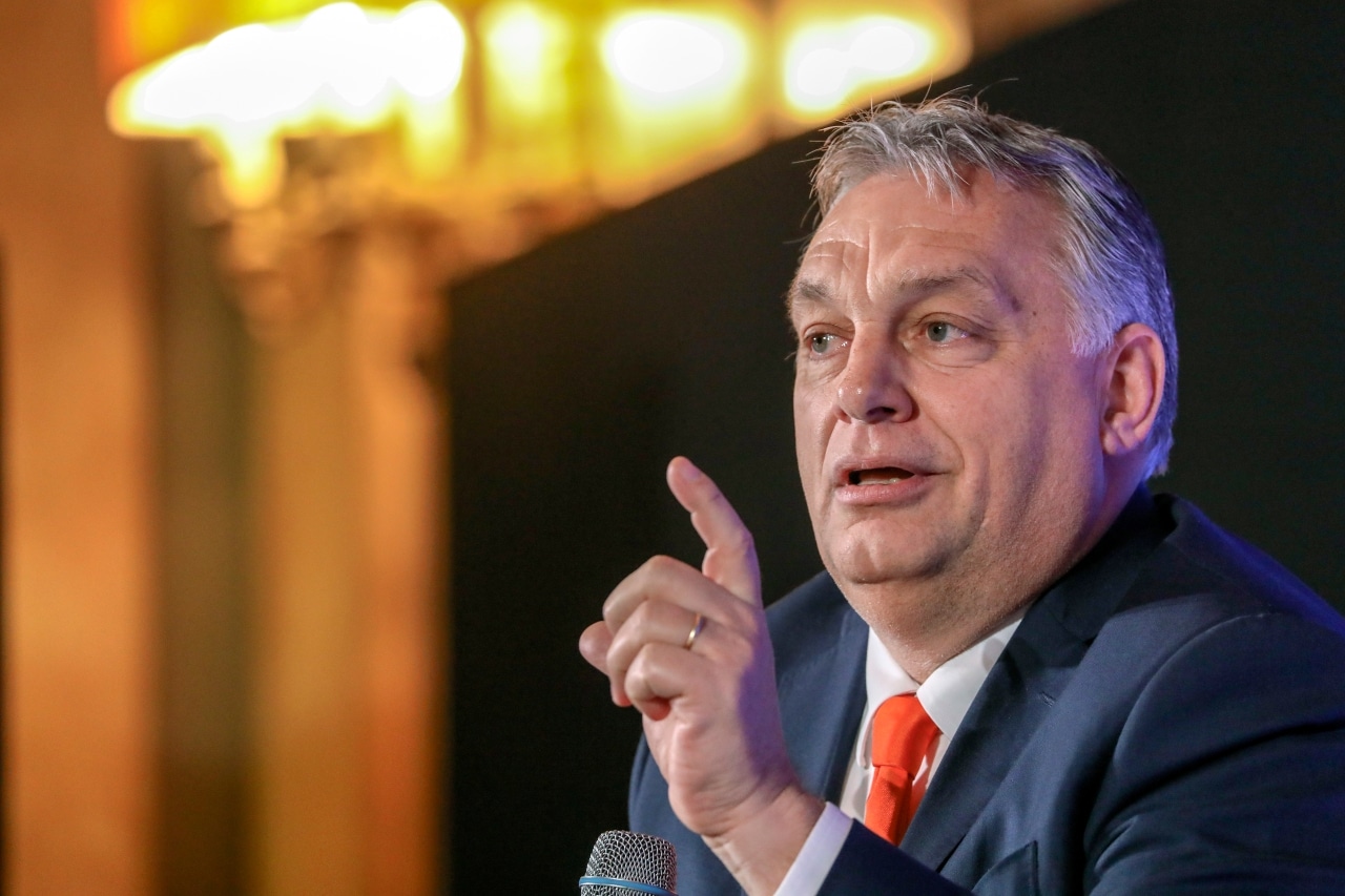 orban-viktor-advent-koszoru-karacsony
