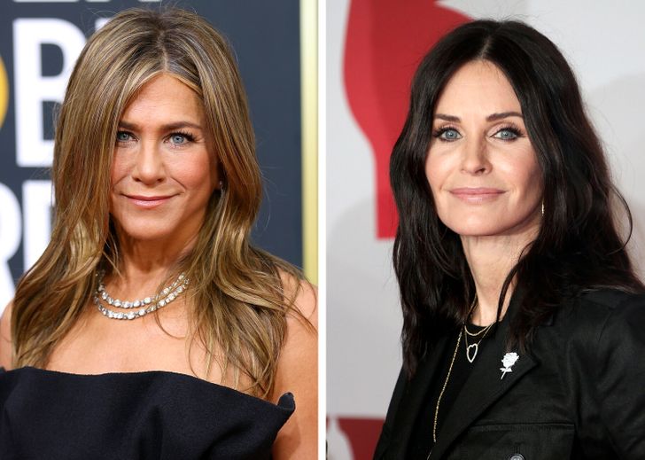 hiressegek rokonok jennifer aniston courtney cox